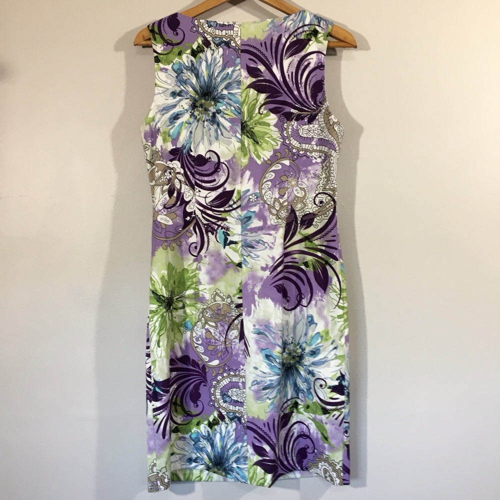 Connected‎ Apparel Floral Shift Dress - Picture 2 of 7